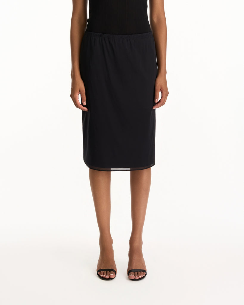 The Row Ivera Skirt in black