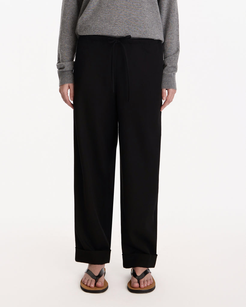The Row Delanos Pant in black 