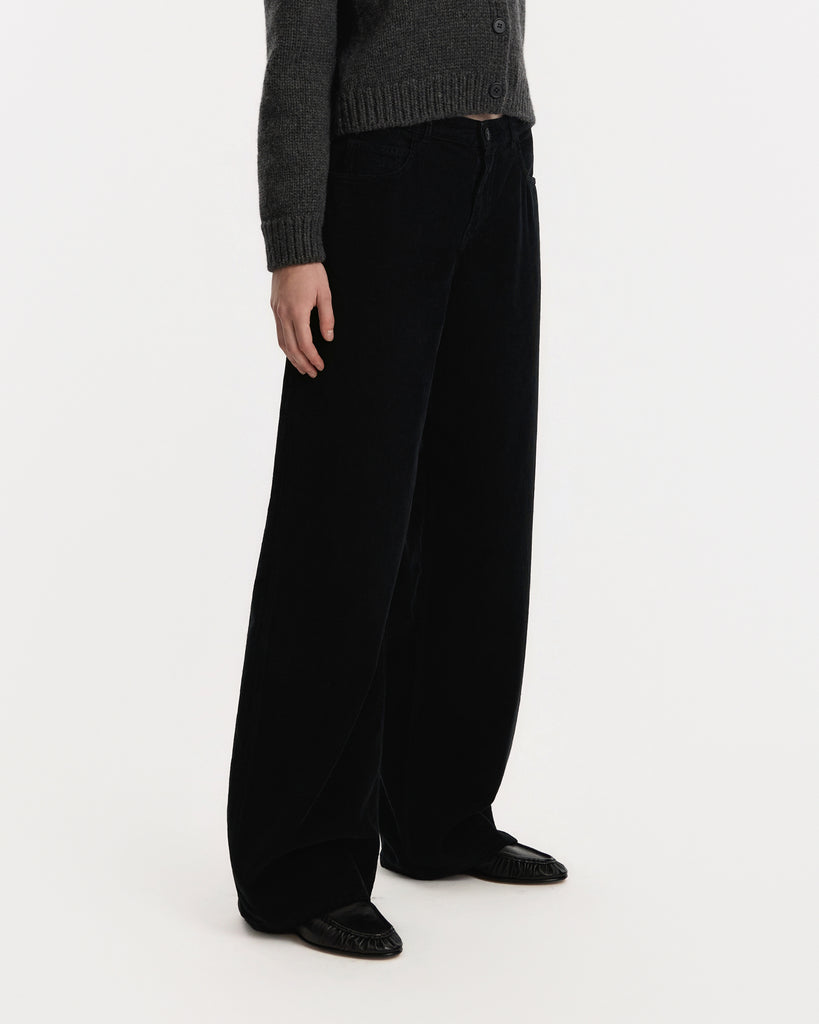 The Row Eglitta Pant in faded black