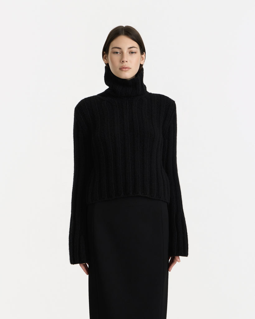 Khaite Kelly Sweater in black 