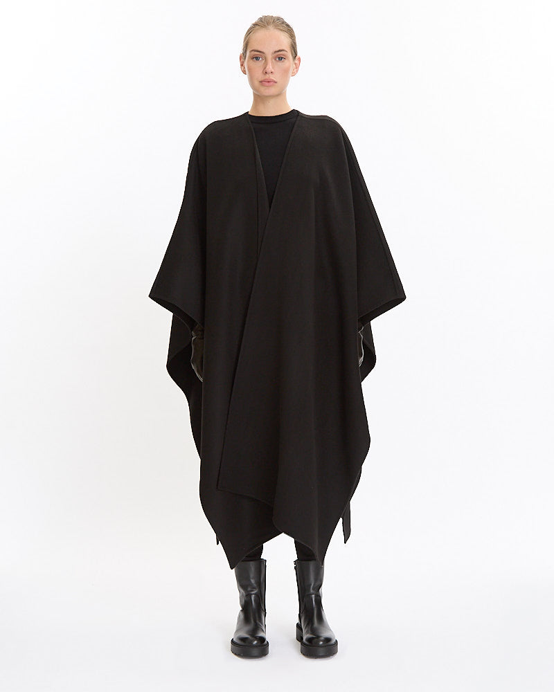La Collection Aspen Poncho in black