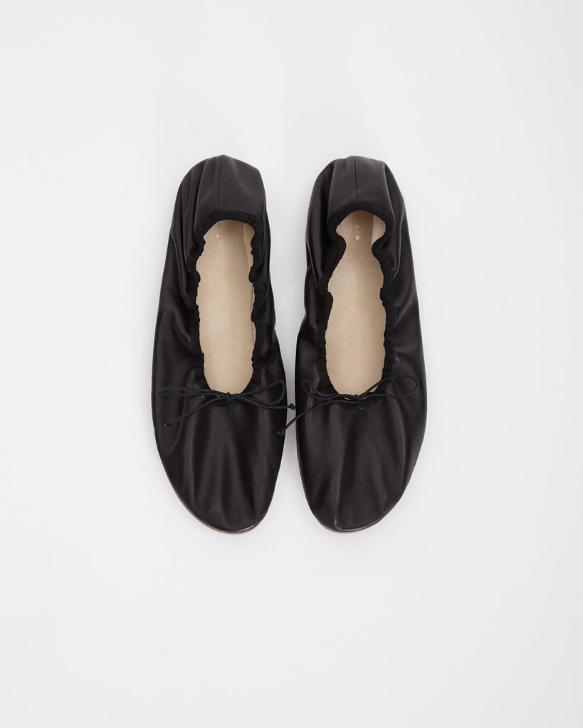 The Row Round Ballet Flat in black
