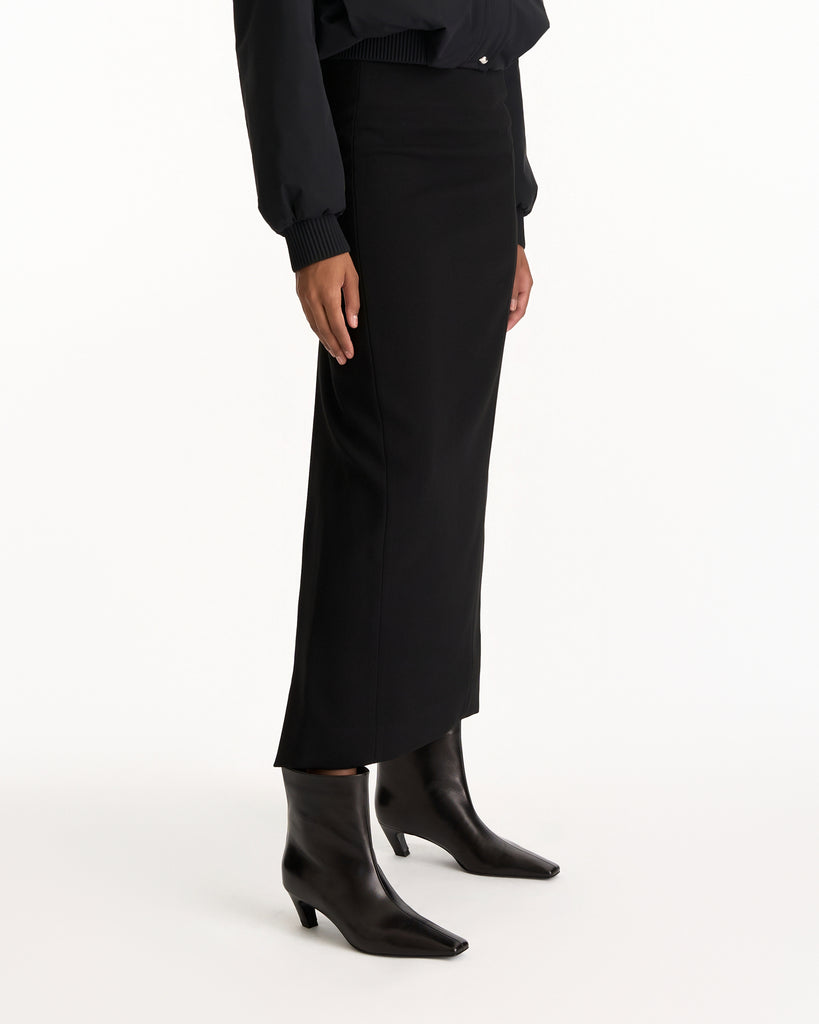 Khaite Lyle Skirt in black
