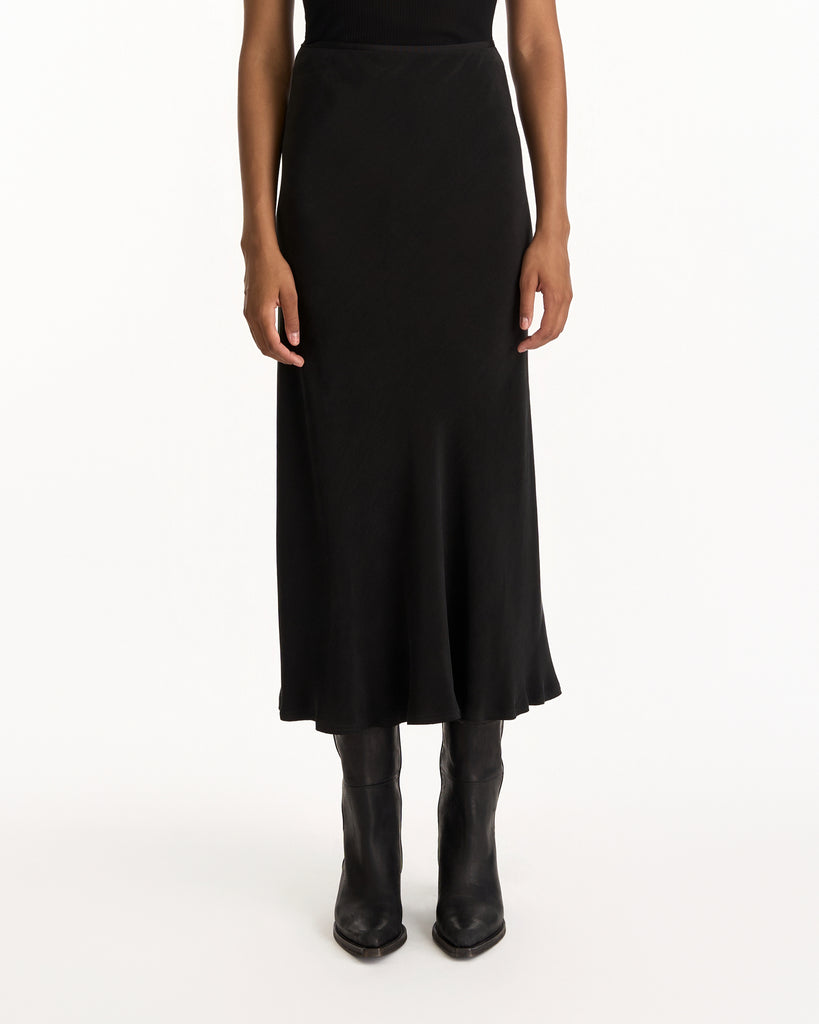 Maison Margiela Midi Skirt in black