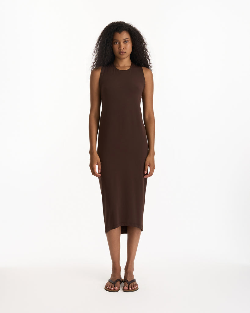One Nineteen Tie Back Dress in chocolate