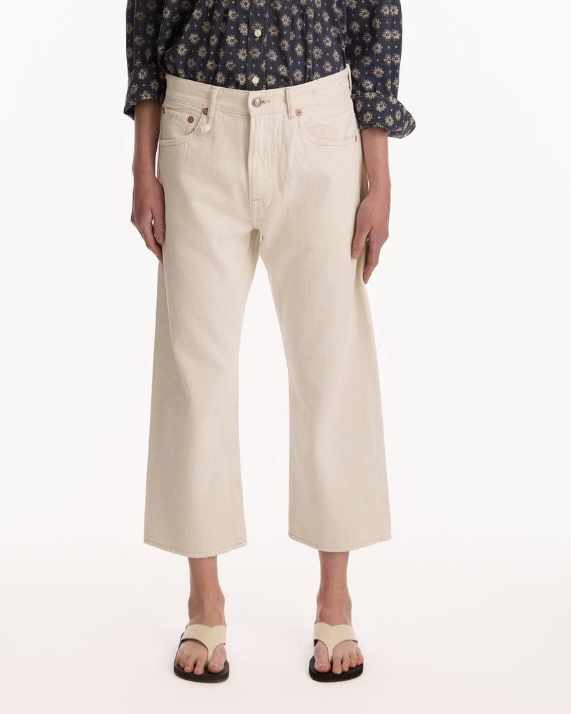 R13 X-Bf Jean in holden white