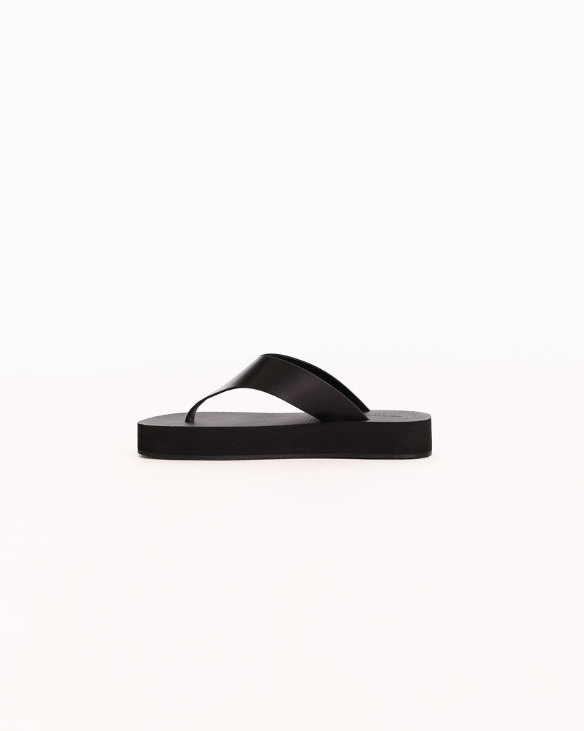 The Row Dune Platform Ginza in black