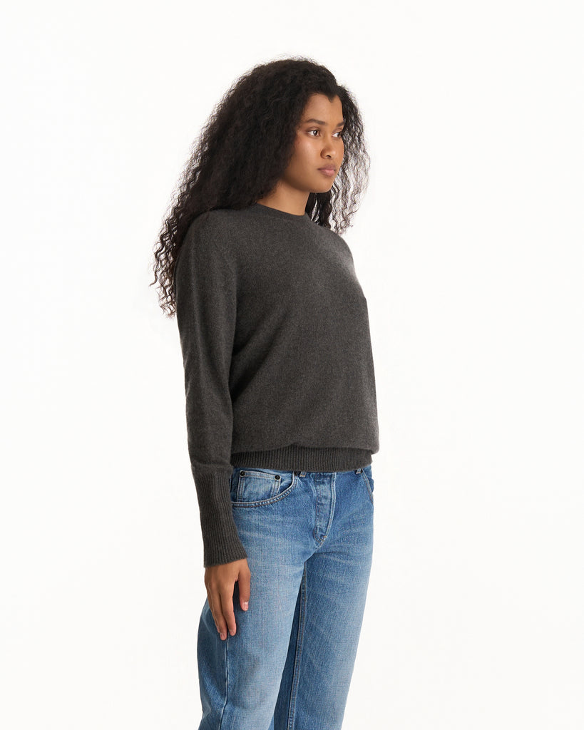 The Row Odelle Top in anthracite