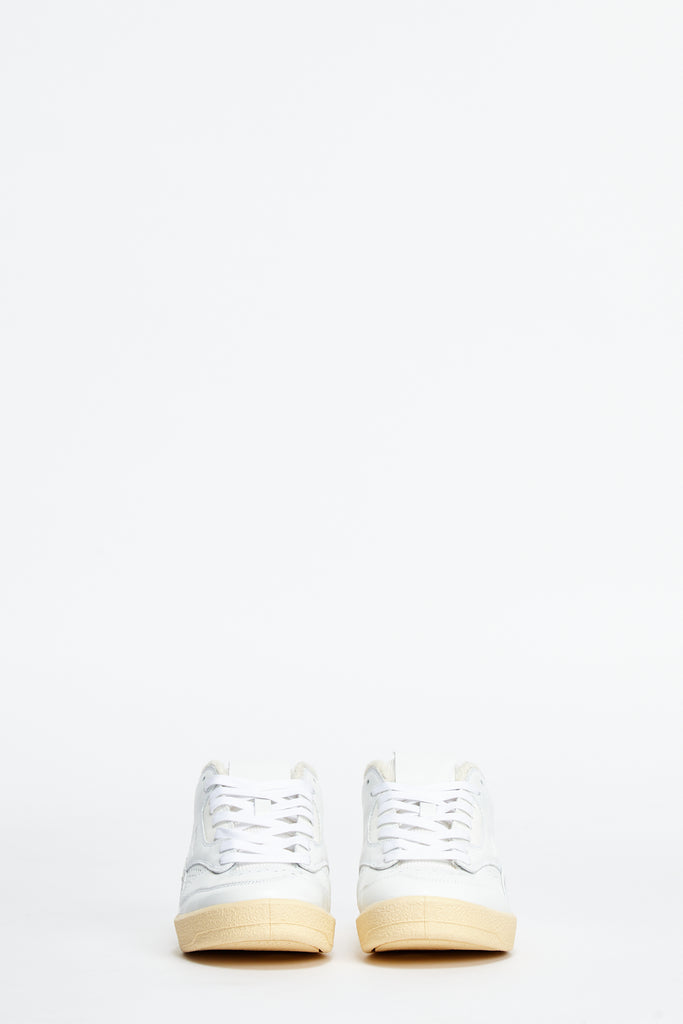 Low-Top Sneaker
